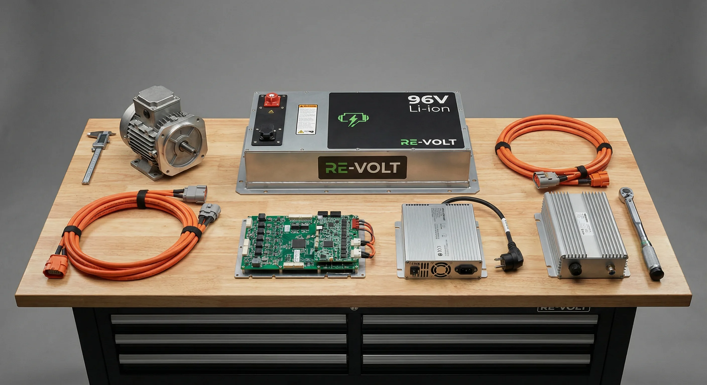 Kit rétrofit homologué avec moteur électrique et pack batterie installés dans un véhicule